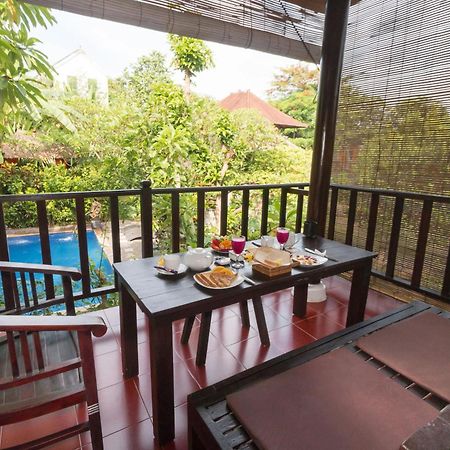 Tropical Bali Hotel 발리 사누르 외부 사진