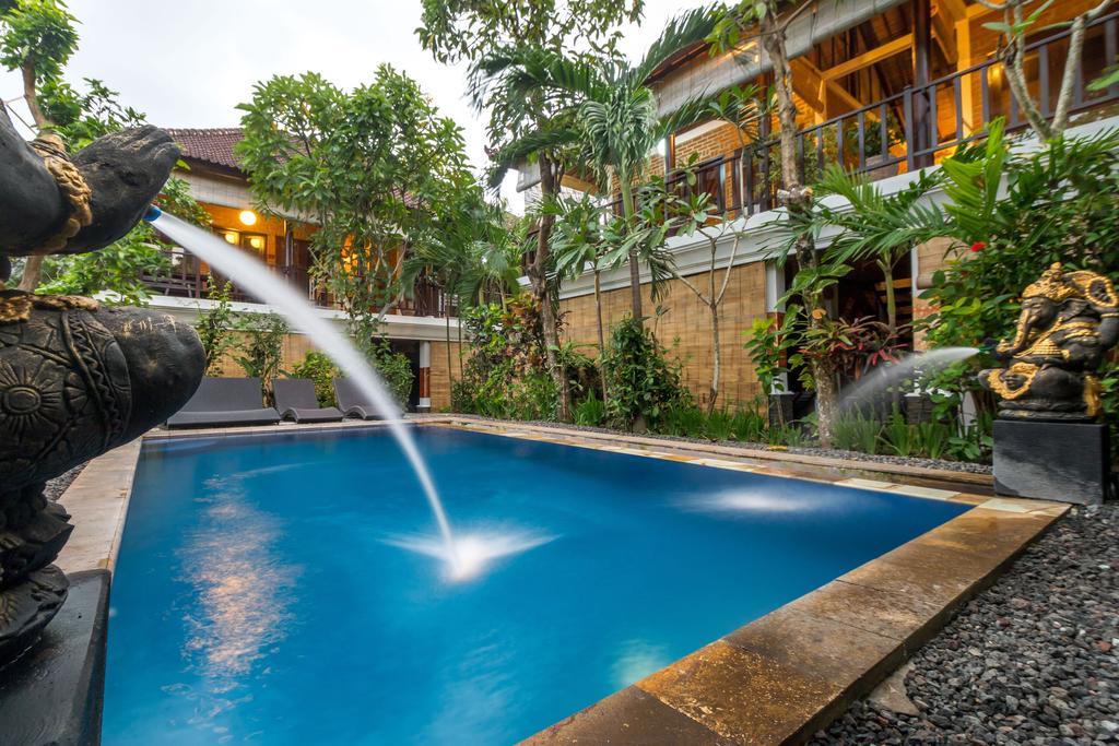 Tropical Bali Hotel 발리 사누르 외부 사진