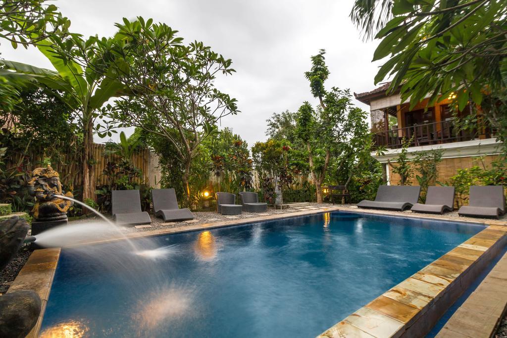 Tropical Bali Hotel 발리 사누르 외부 사진